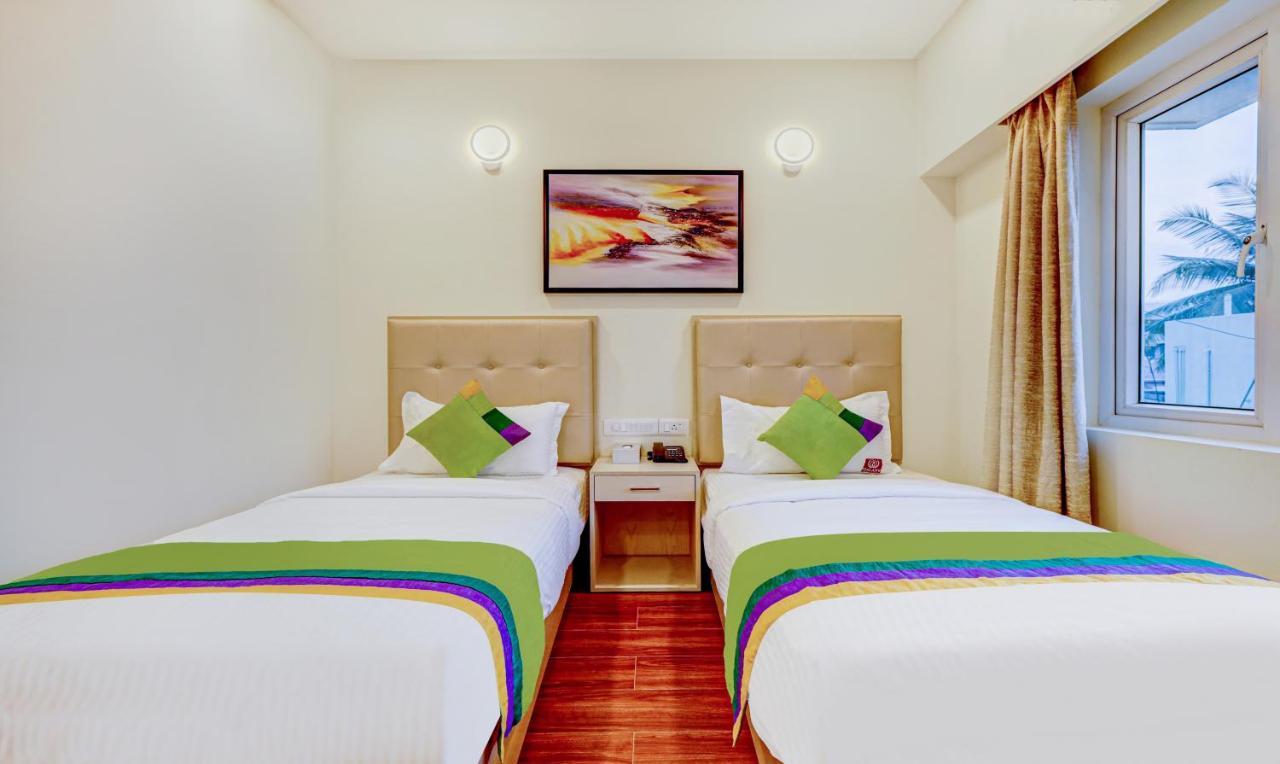 Treebo Galaxy Suites Mathikere Bangalore Esterno foto